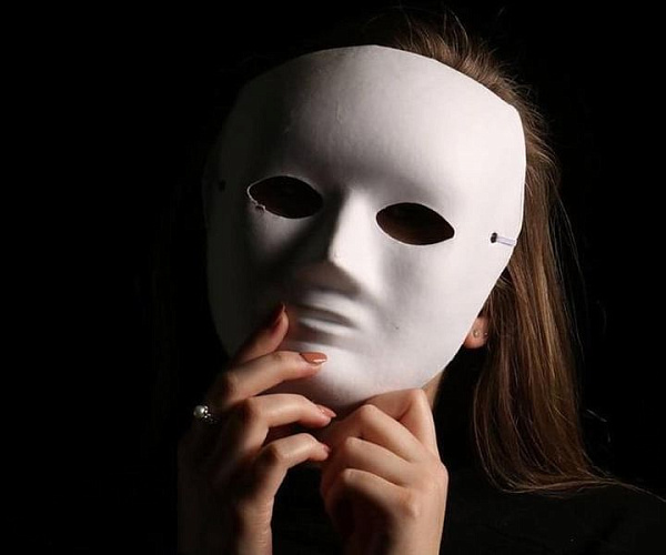 За маской "я в порядке": почему жертвы домашнего насилия молчат?